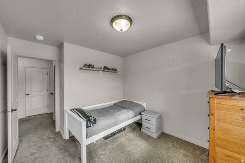 Tiny photo for 370 W BUENA VISTA BLVD #83, Washington, UT 84780 (MLS # 2129127)