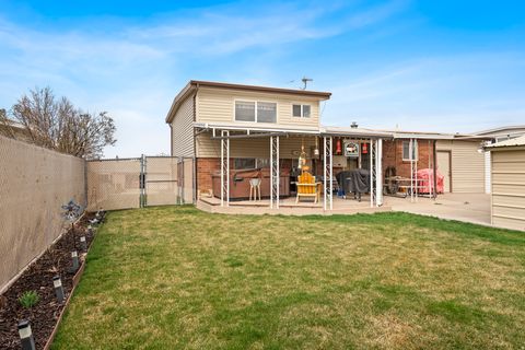 Tiny photo for 4581 W PALMER DR, West Valley City, UT 84120 (MLS # 2143931)