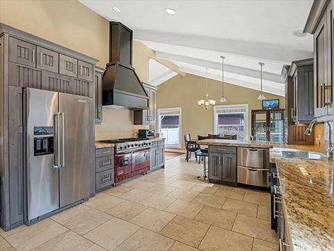 Tiny photo for 3376 E MAGIC VIEW DR S, Cottonwood Heights, UT 84121 (MLS # 2139557)