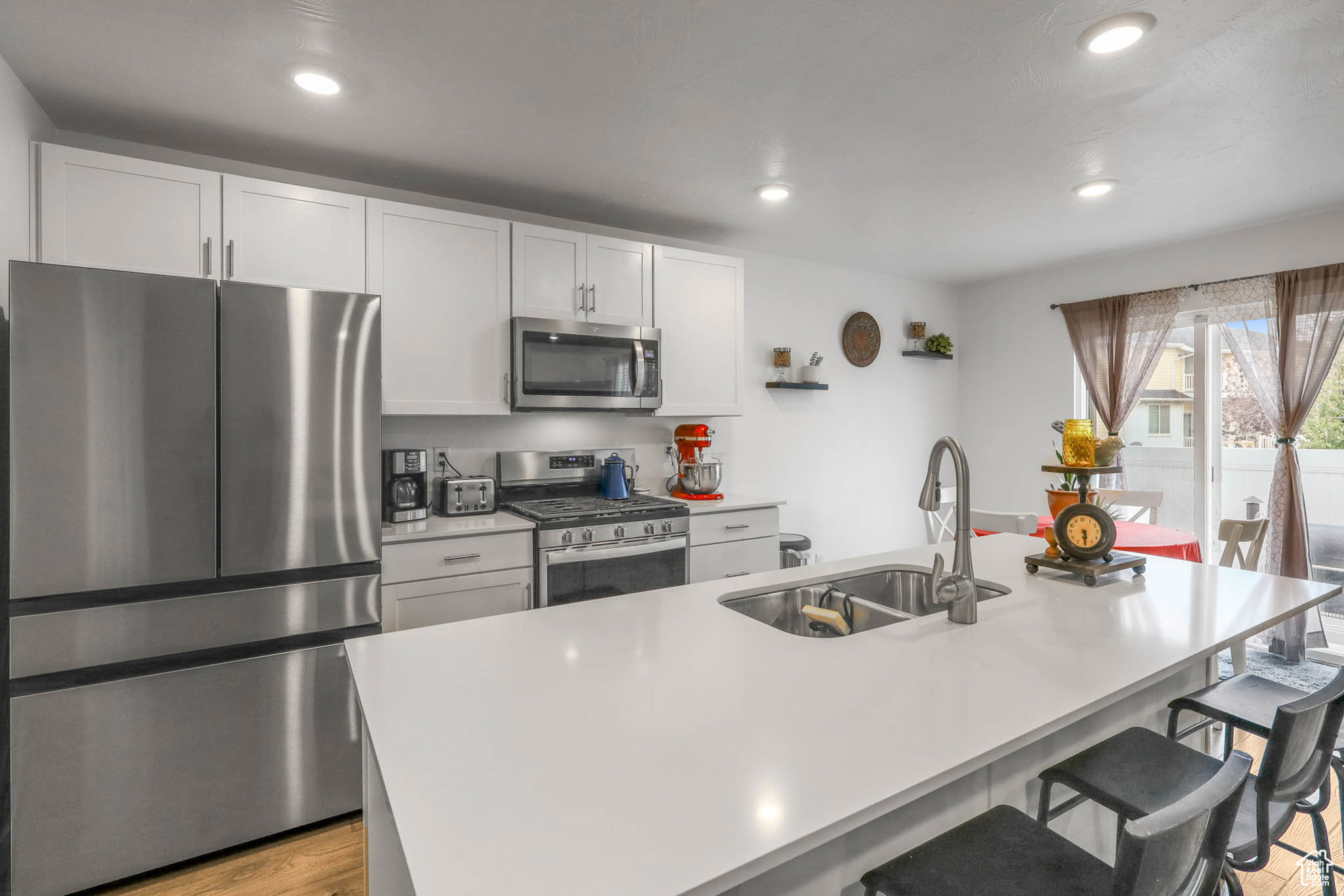 EAGLE POINT - Residential