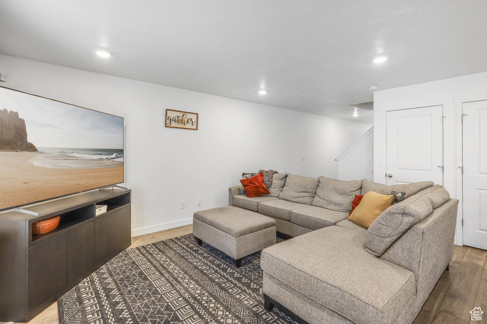 EAGLE POINT - Residential