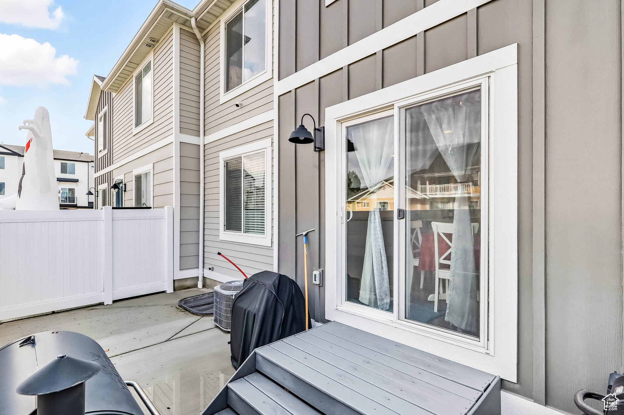 EAGLE POINT - Residential