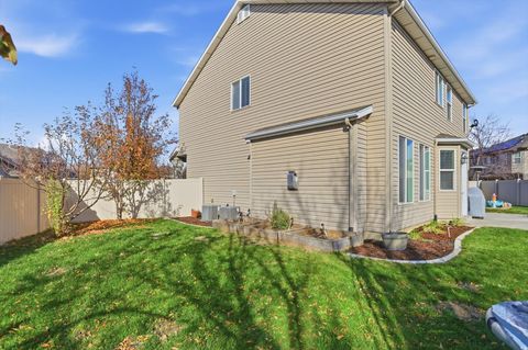 Tiny photo for 1024 N NEWHAM CT W, North Salt Lake, UT 84054 (MLS # 2124754)