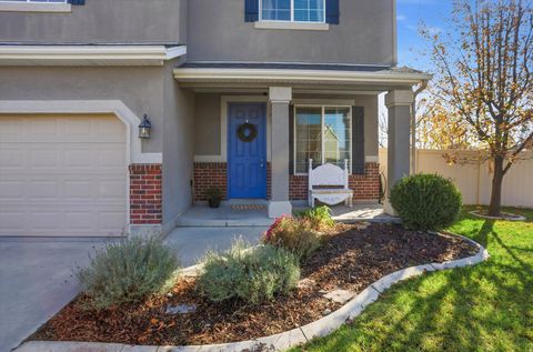 Tiny photo for 1024 N NEWHAM CT W, North Salt Lake, UT 84054 (MLS # 2124754)