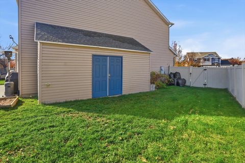 Tiny photo for 1024 N NEWHAM CT W, North Salt Lake, UT 84054 (MLS # 2124754)