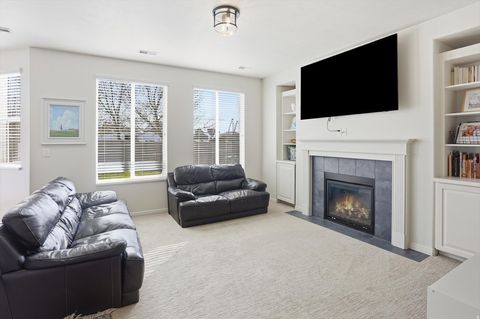 Tiny photo for 1024 N NEWHAM CT W, North Salt Lake, UT 84054 (MLS # 2124754)