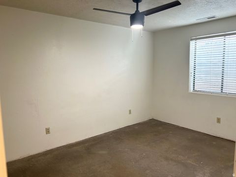 Tiny photo for 965 S 180 W, Hurricane, UT 84737 (MLS # 2129290)