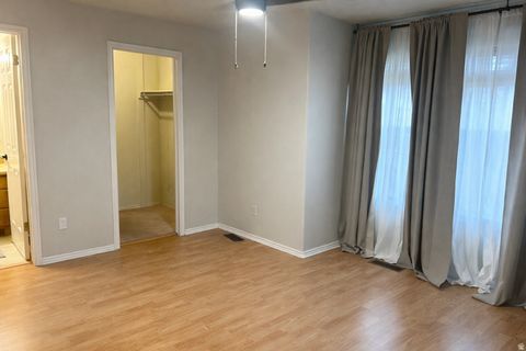 Tiny photo for 965 S 180 W, Hurricane, UT 84737 (MLS # 2129290)