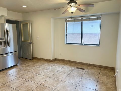 Tiny photo for 965 S 180 W, Hurricane, UT 84737 (MLS # 2129290)