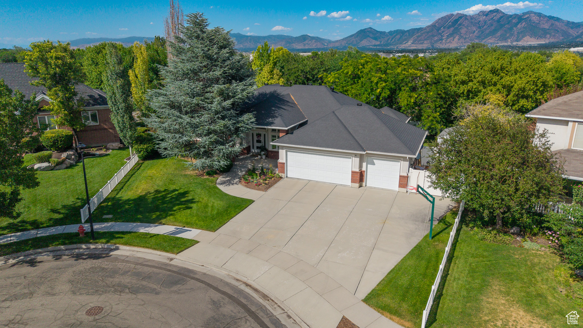 PROSPECTOR PLACE - Residential