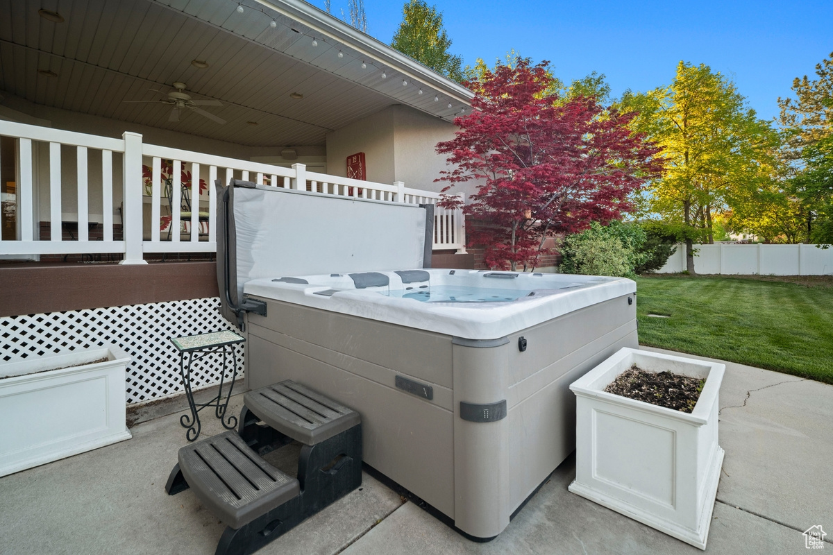 PROSPECTOR PLACE - Residential