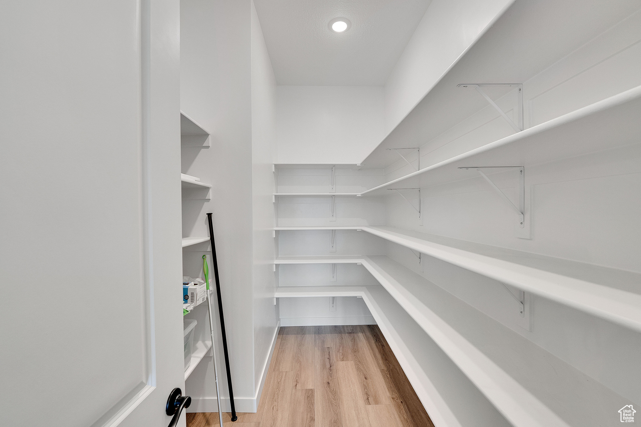 ASHLAR COVE - Residential