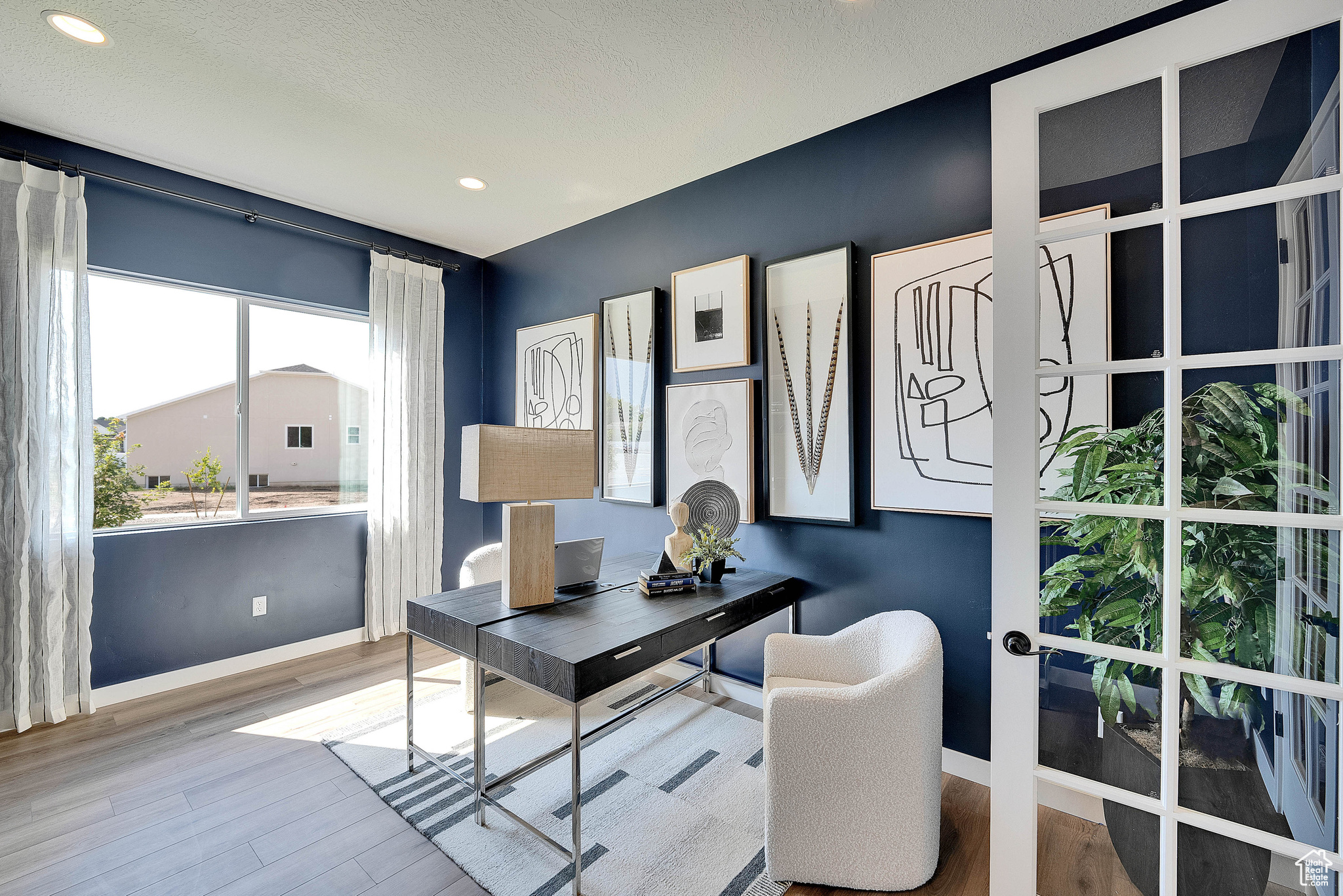 ASHLAR COVE - Residential