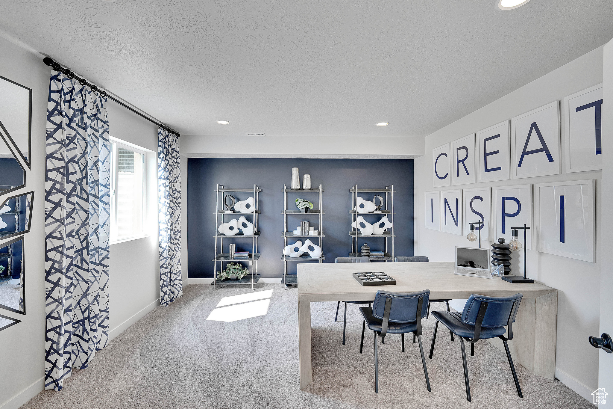 ASHLAR COVE - Residential