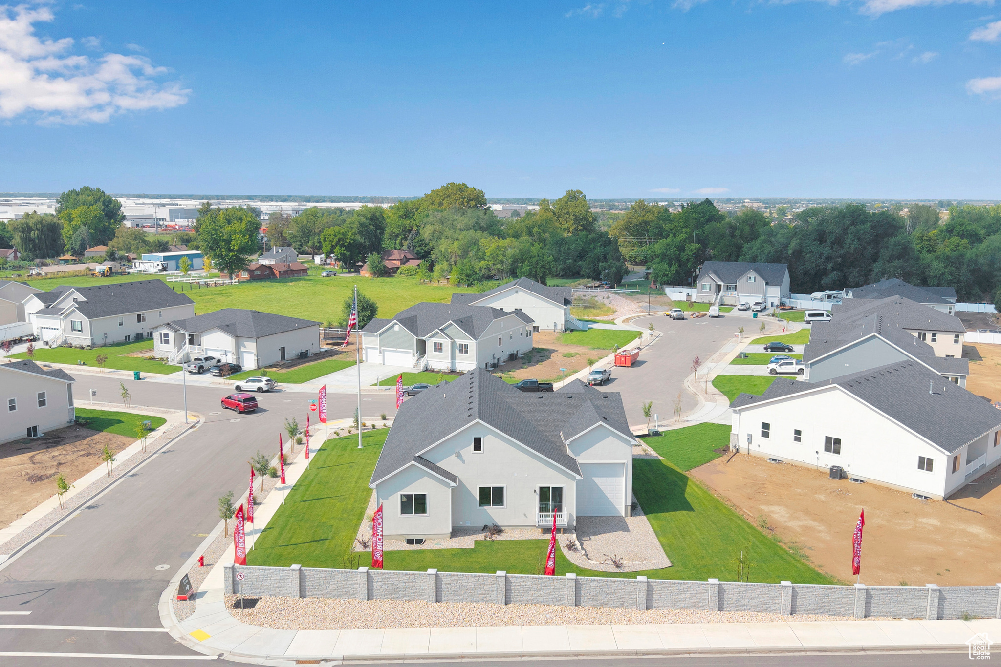 ASHLAR COVE - Residential