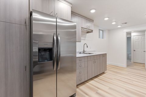 Tiny photo for 1488 W DIAMOND DR, Saint George, UT 84770 (MLS # 2133707)