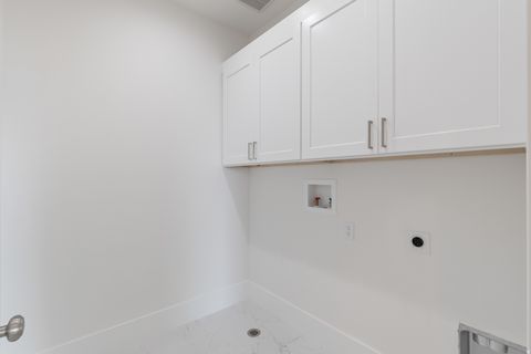 Tiny photo for 1488 W DIAMOND DR, Saint George, UT 84770 (MLS # 2133707)