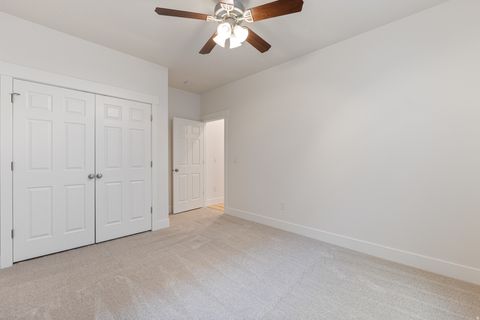 Tiny photo for 1488 W DIAMOND DR, Saint George, UT 84770 (MLS # 2133707)