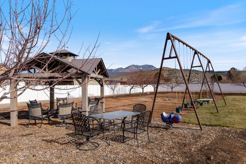 Tiny photo for 1488 W DIAMOND DR, Saint George, UT 84770 (MLS # 2133707)