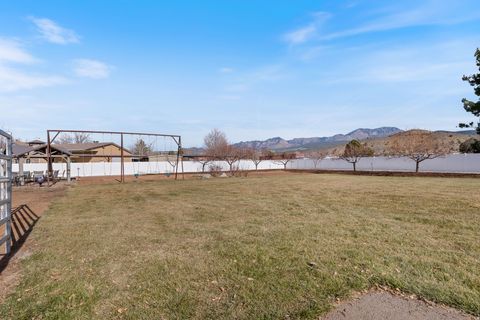 Tiny photo for 1488 W DIAMOND DR, Saint George, UT 84770 (MLS # 2133707)
