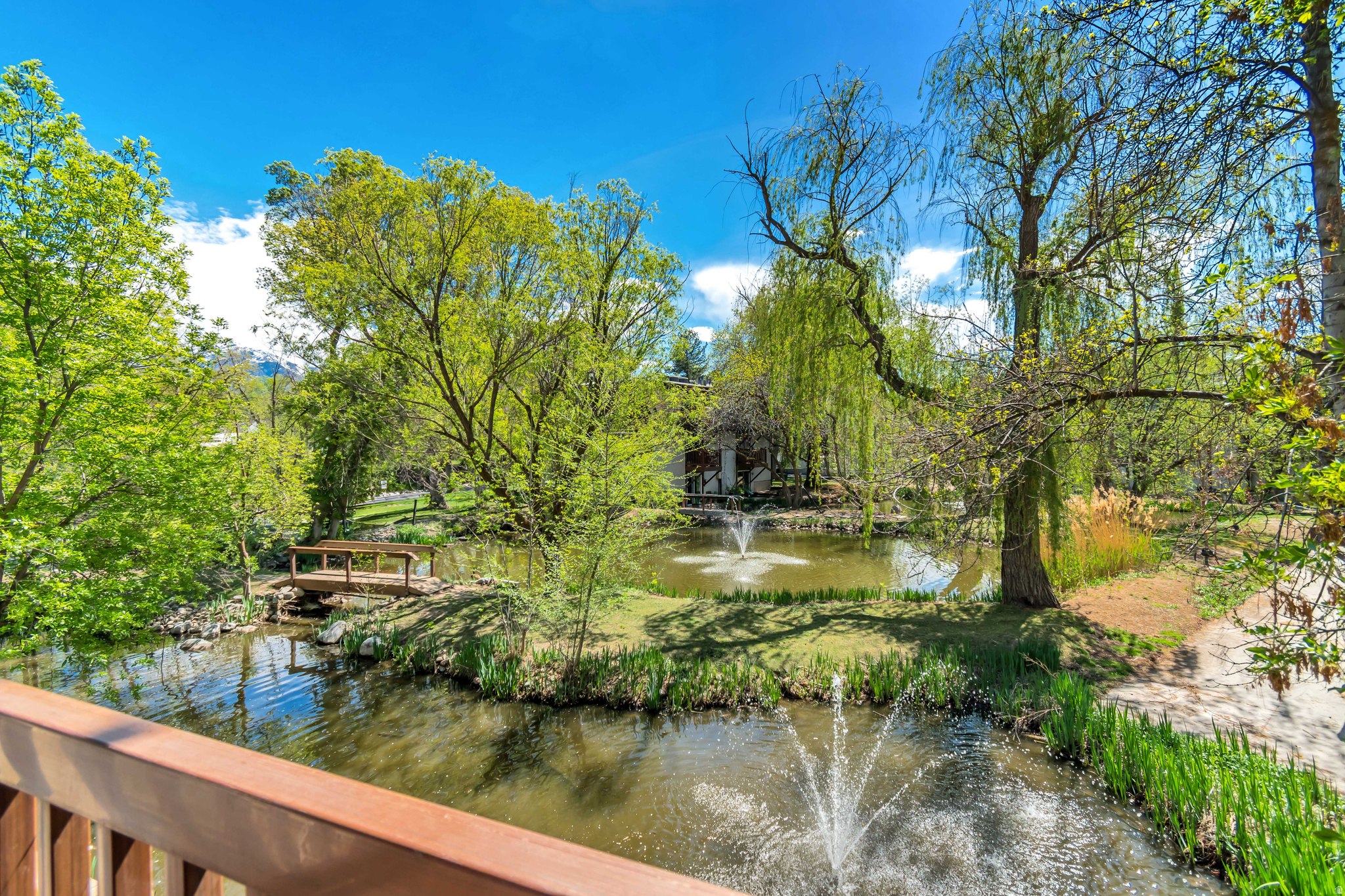 WILLOWS CONDM - Residential