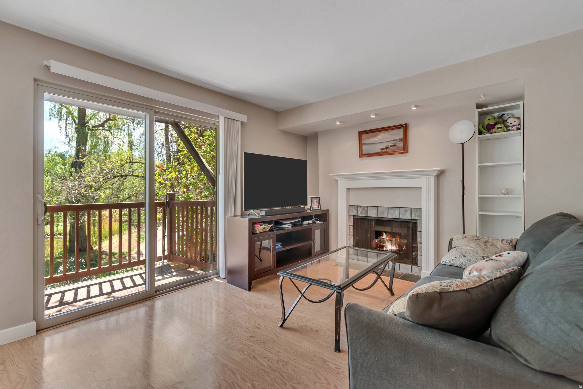 WILLOWS CONDM - Residential