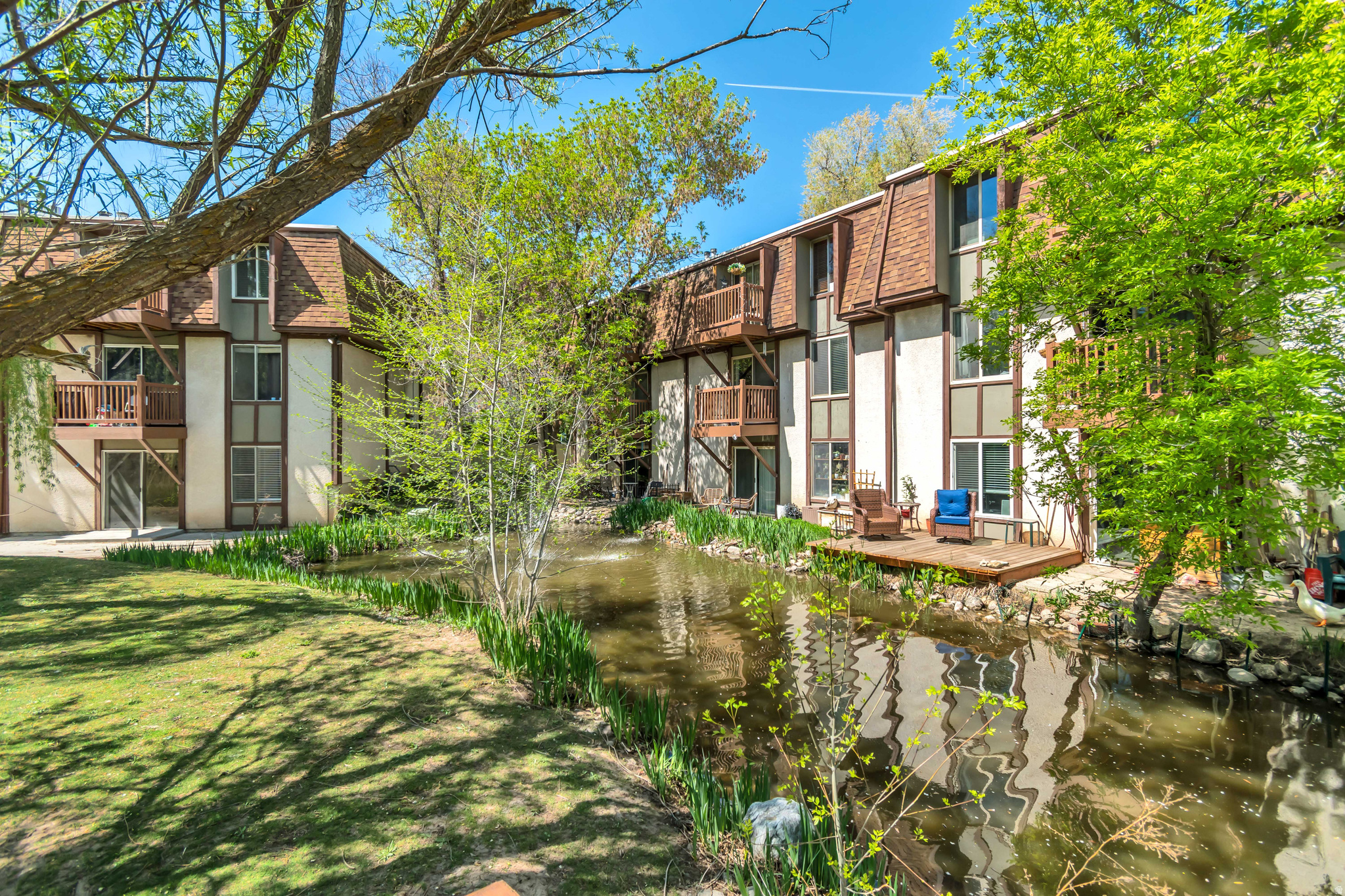 WILLOWS CONDM - Residential