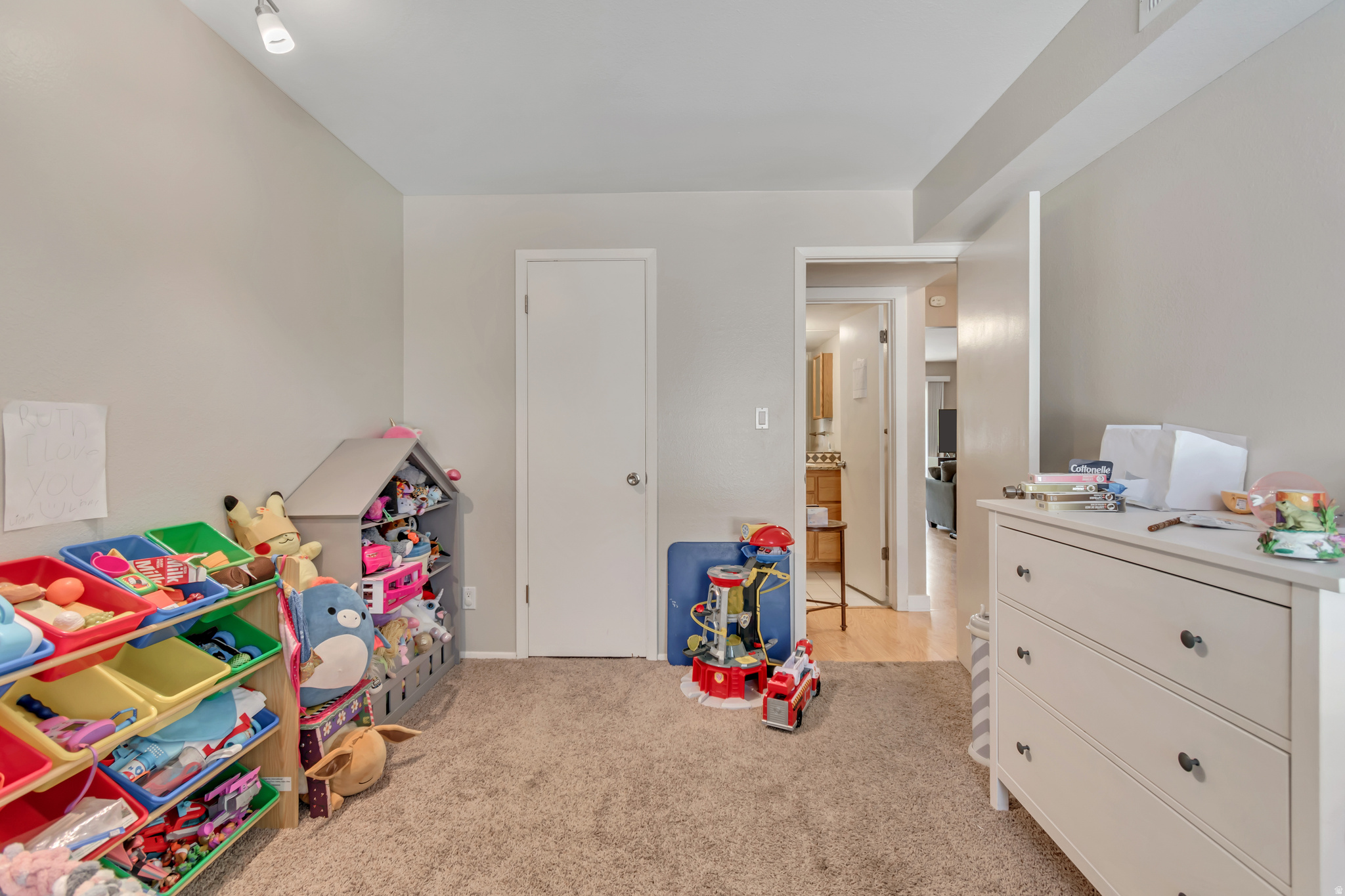 WILLOWS CONDM - Residential