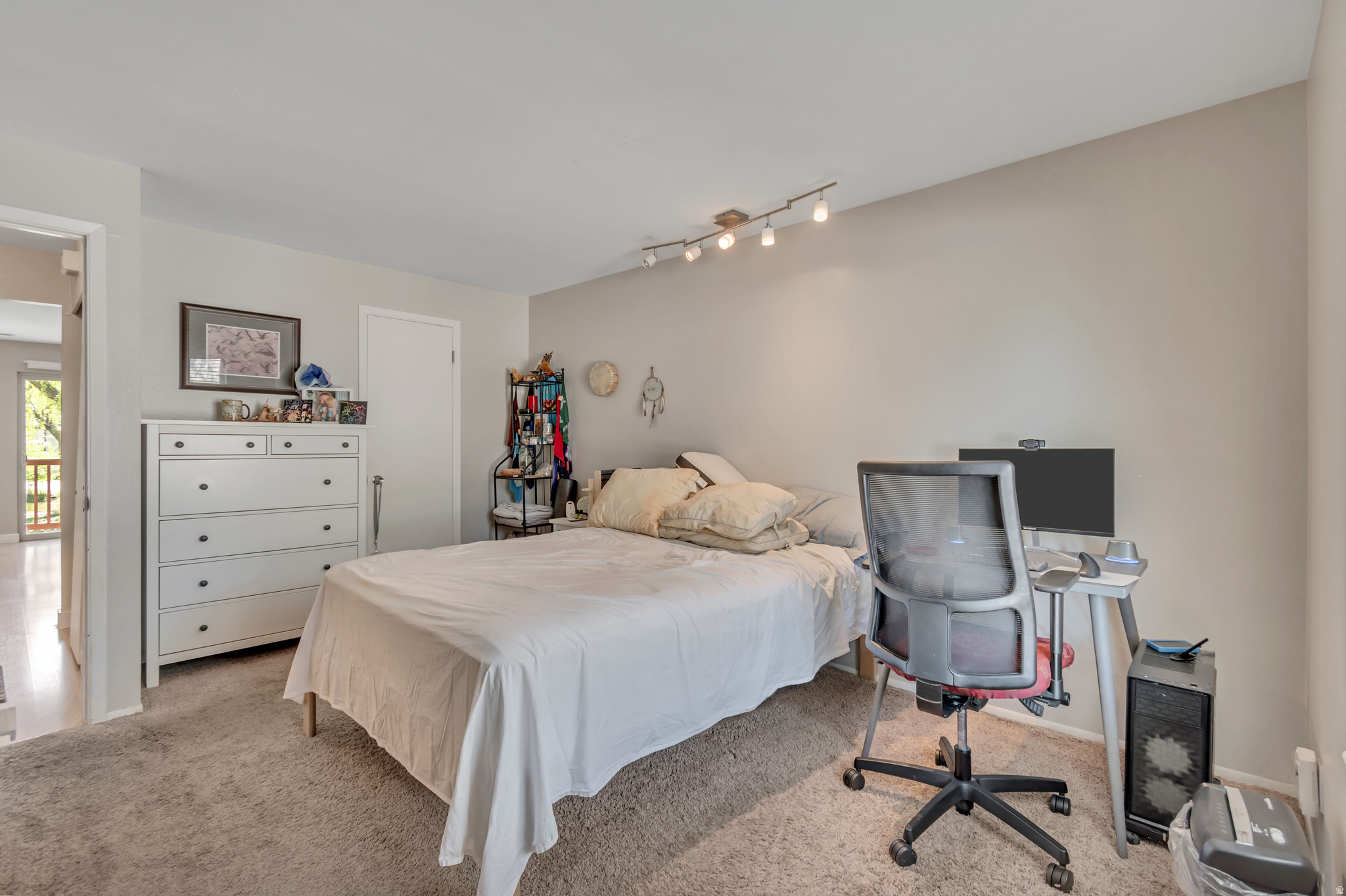 WILLOWS CONDM - Residential