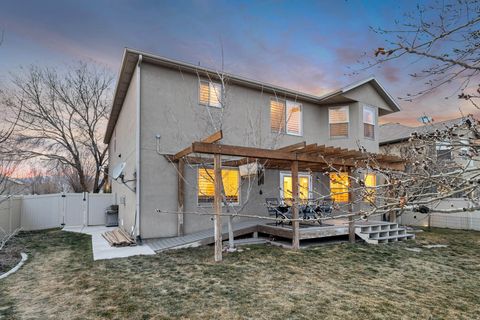 Tiny photo for 515 S RIVER WAY Way W, Lehi, UT 84043 (MLS # 2139162)