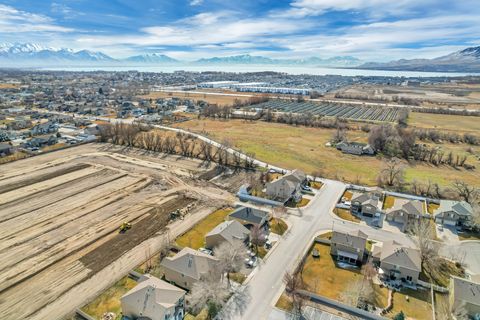 Tiny photo for 515 S RIVER WAY Way W, Lehi, UT 84043 (MLS # 2139162)