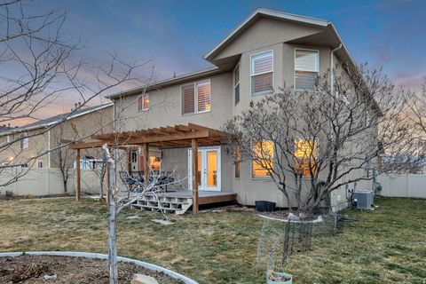 Tiny photo for 515 S RIVER WAY Way W, Lehi, UT 84043 (MLS # 2139162)