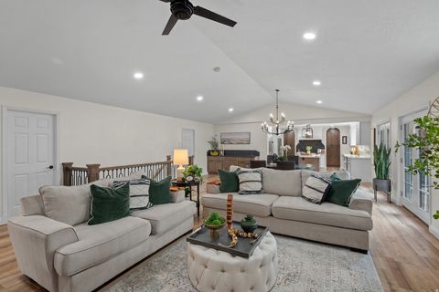 Tiny photo for 978 S 1375 E, Springville, UT 84663 (MLS # 2132529)