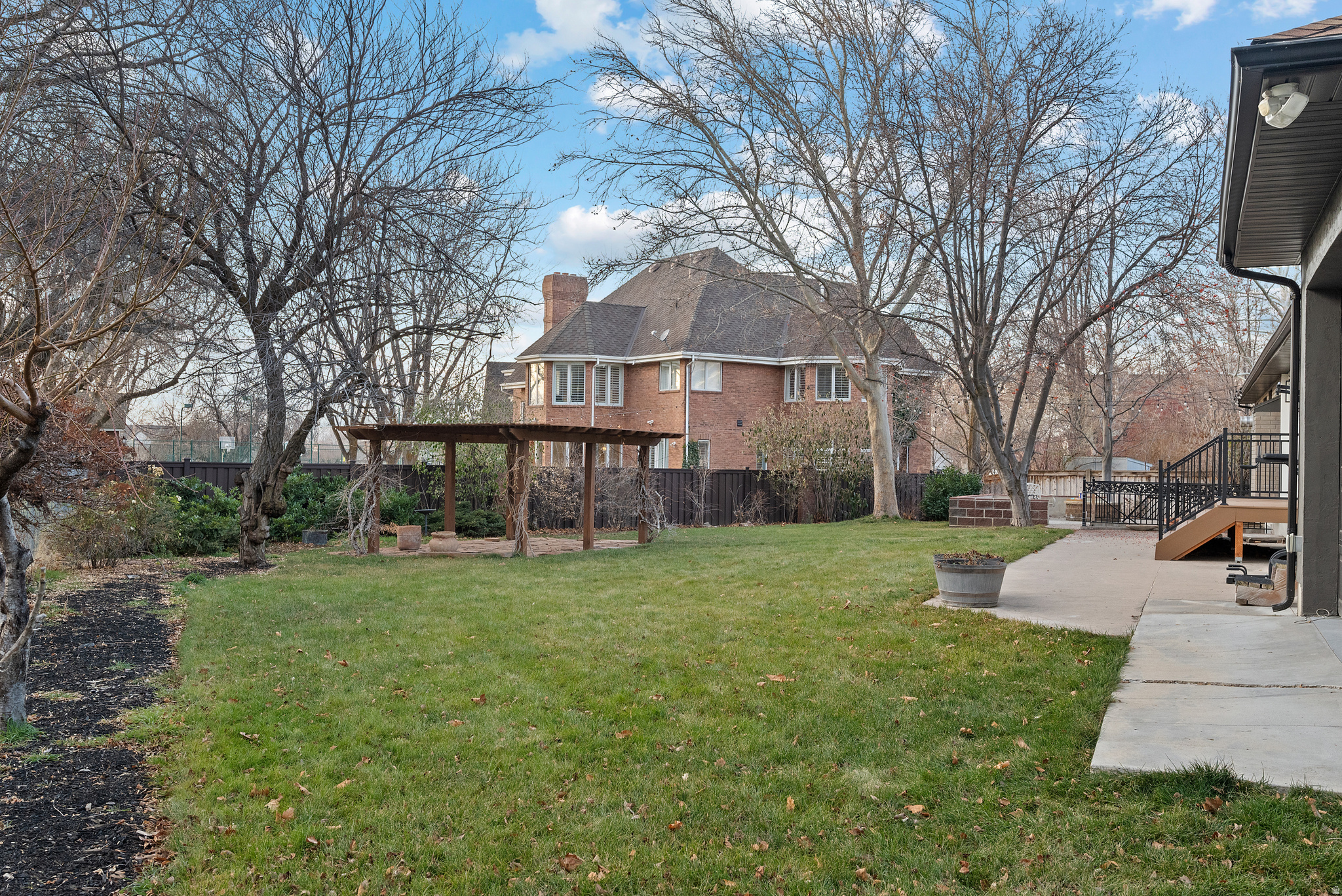 PHEASANT RUN - Residential