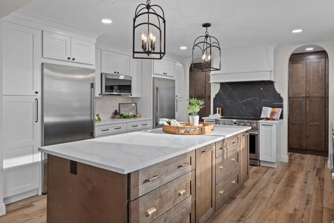 Tiny photo for 978 S 1375 E, Springville, UT 84663 (MLS # 2132529)