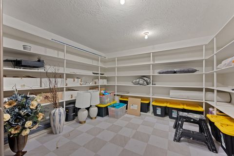 Tiny photo for 978 S 1375 E, Springville, UT 84663 (MLS # 2132529)