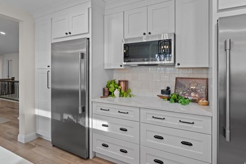 Tiny photo for 978 S 1375 E, Springville, UT 84663 (MLS # 2132529)