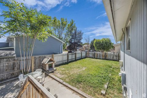 Tiny photo for 4989 W CHERRYWOOD LN, West Valley City, UT 84120 (MLS # 2105059)