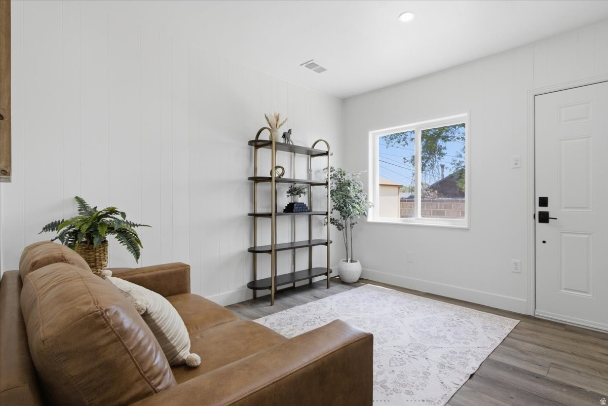 HOFFMAN HEIGHTS - Residential