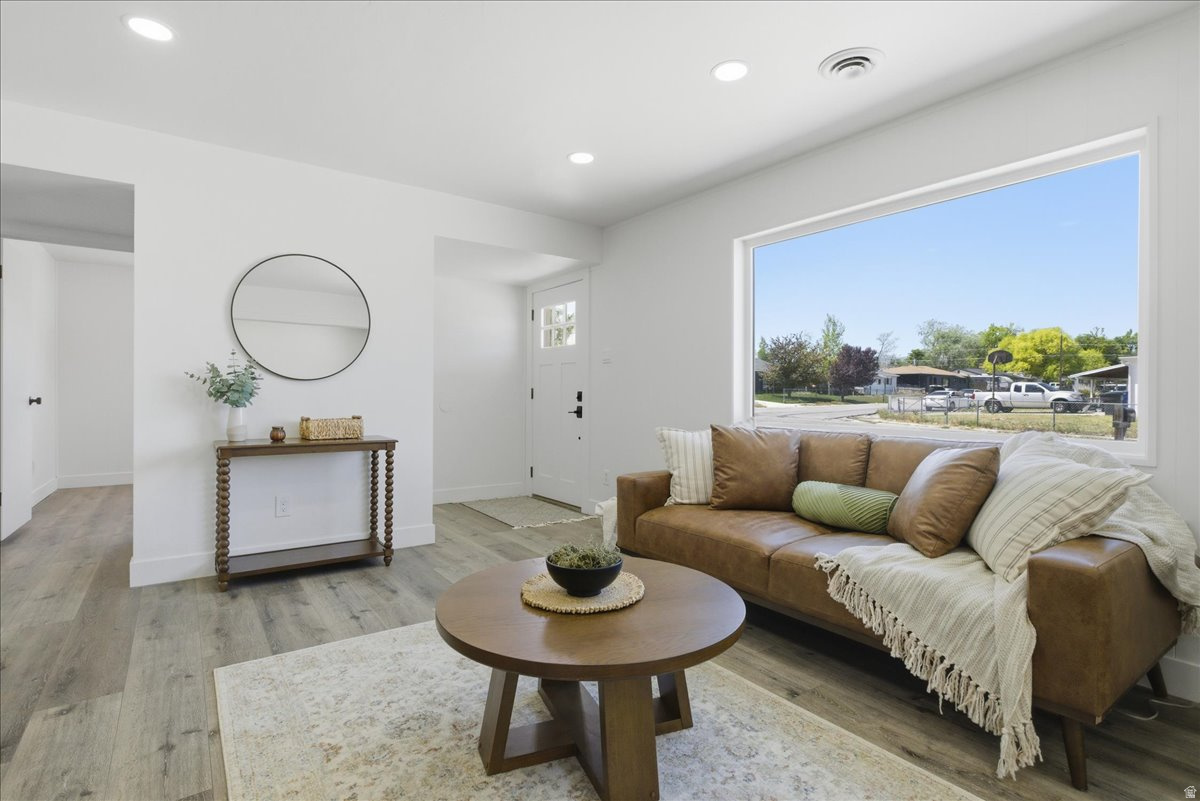 HOFFMAN HEIGHTS - Residential
