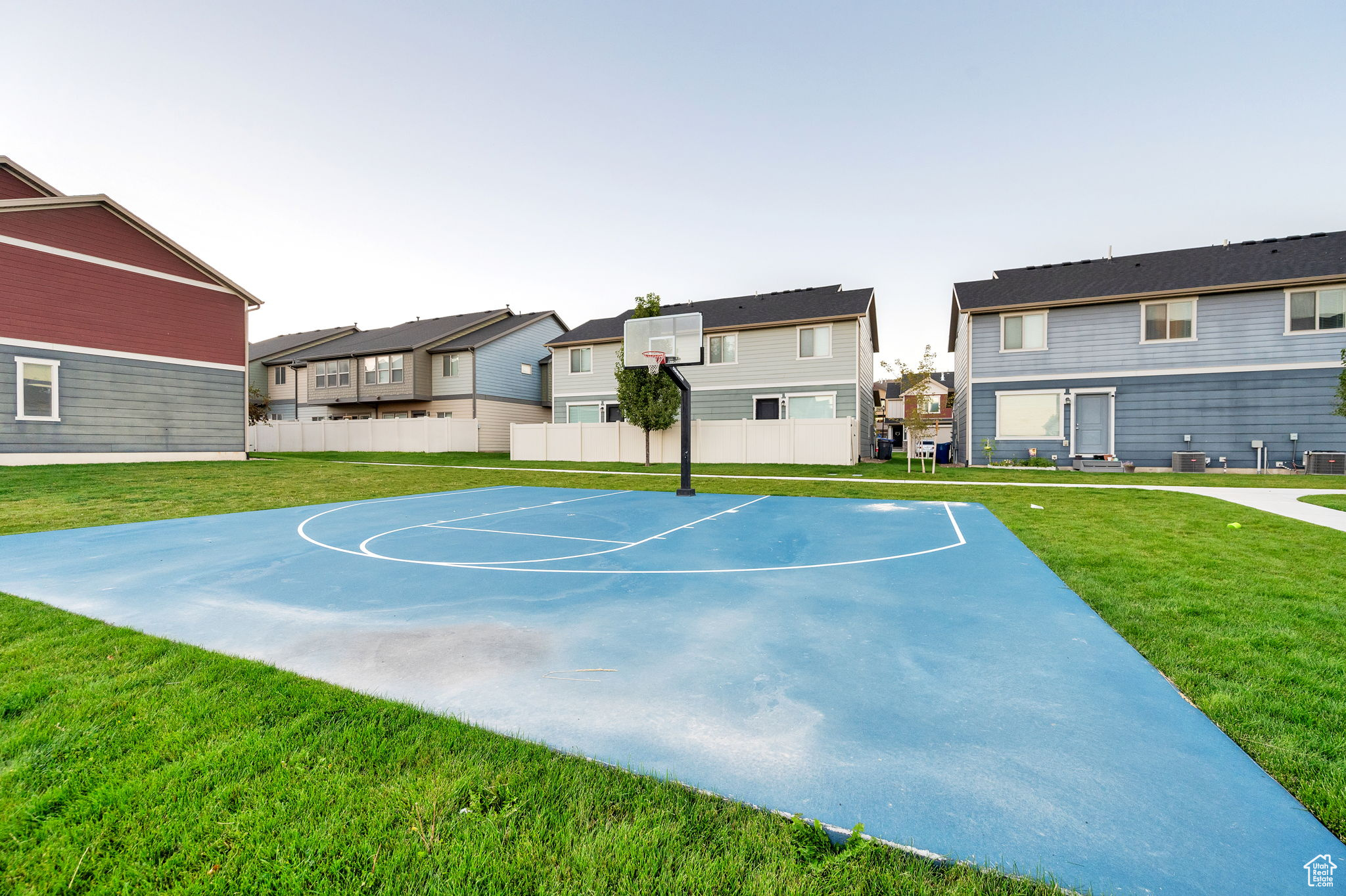 RIVER BEND TOWNHOMES - Residential