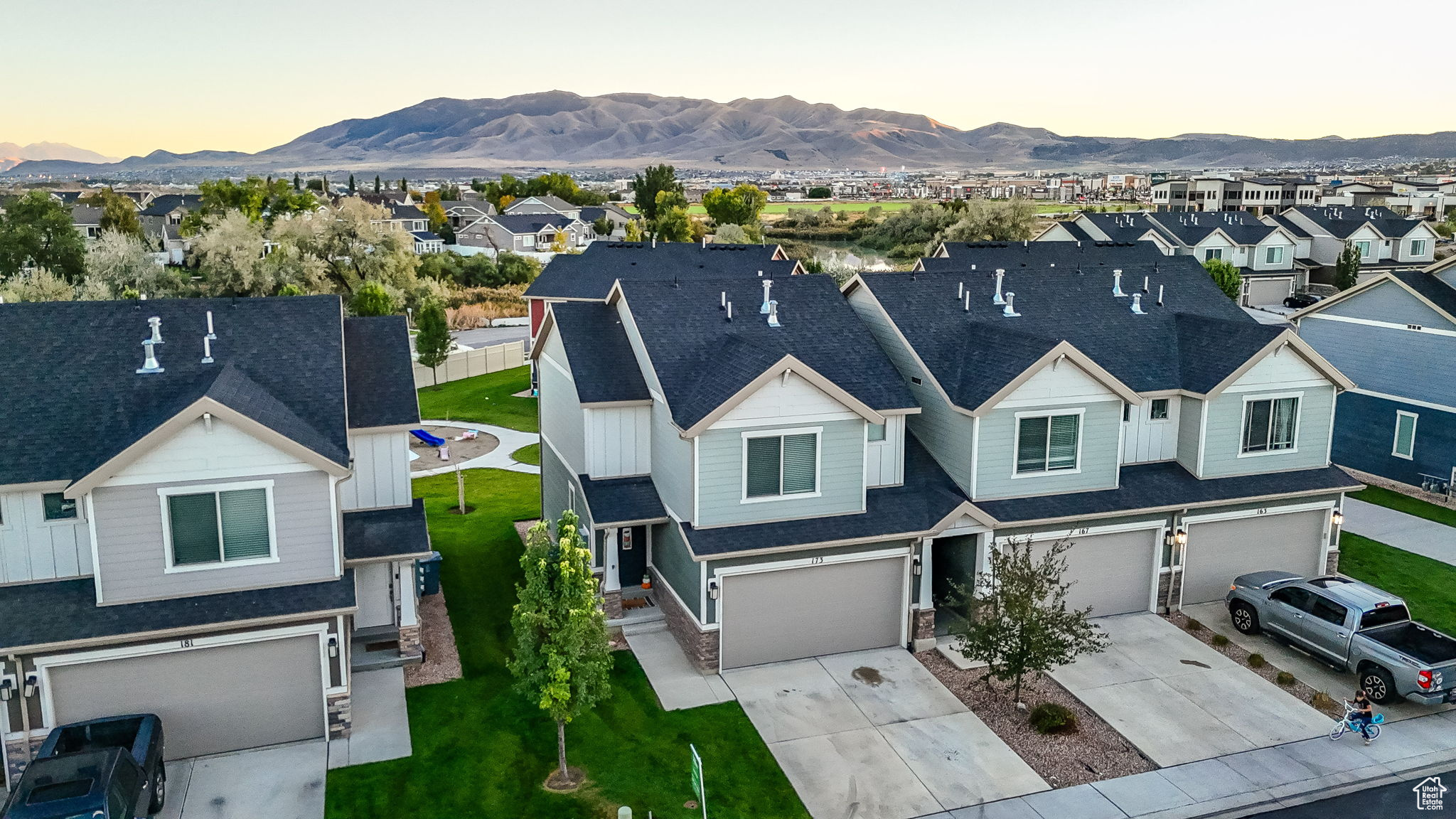RIVER BEND TOWNHOMES - Residential