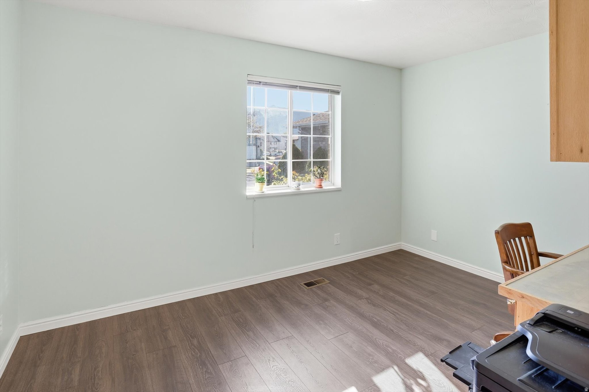 LAKECREST - Residential