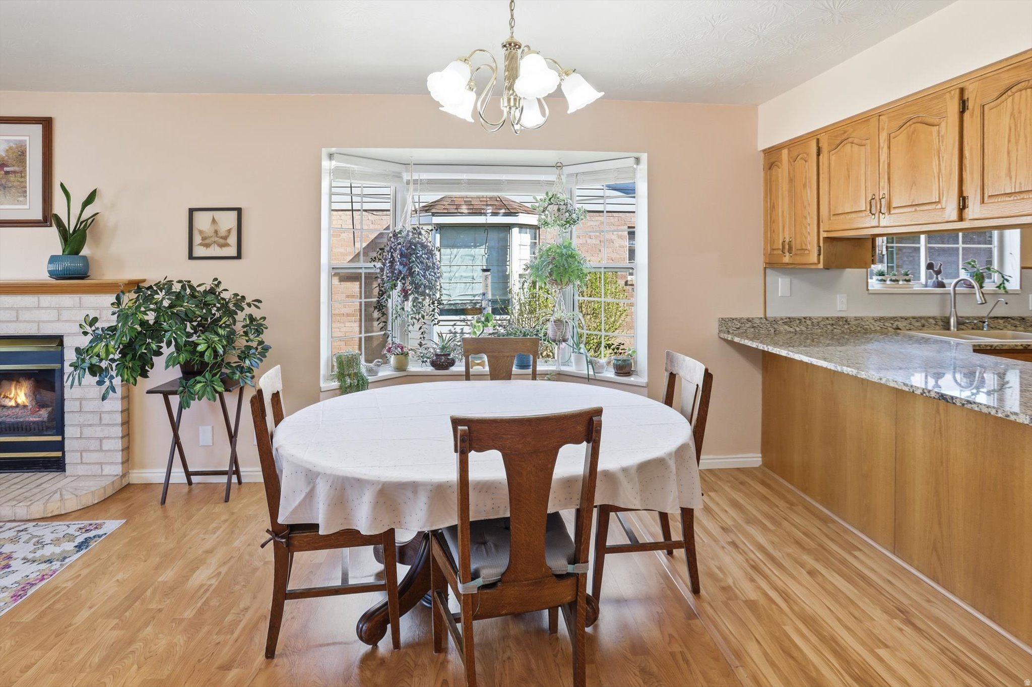 LAKECREST - Residential