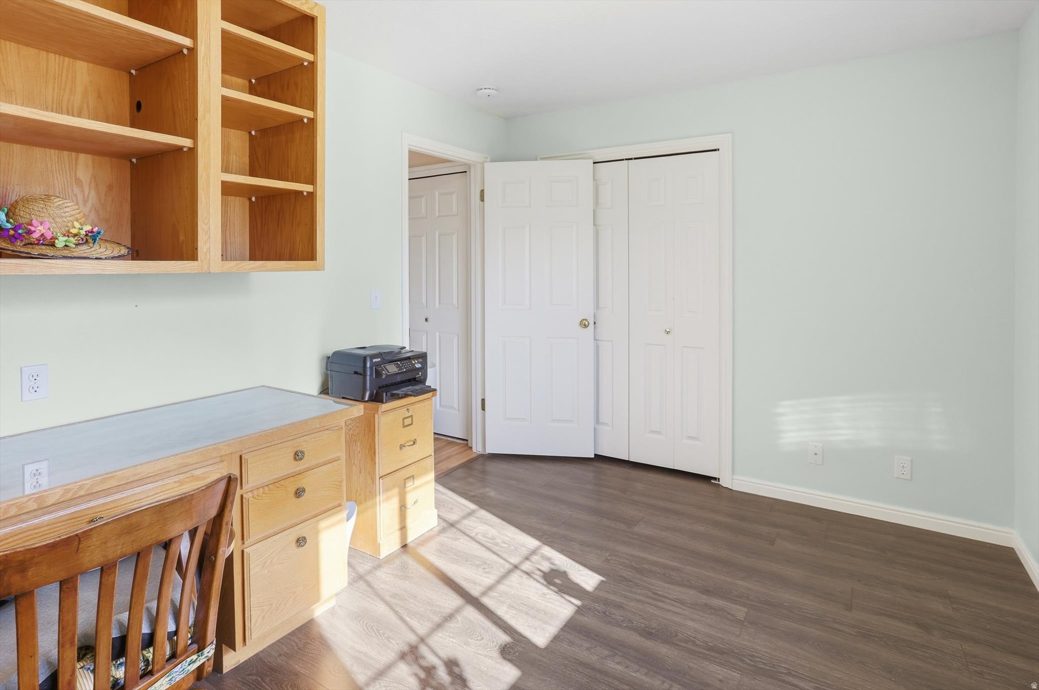 LAKECREST - Residential