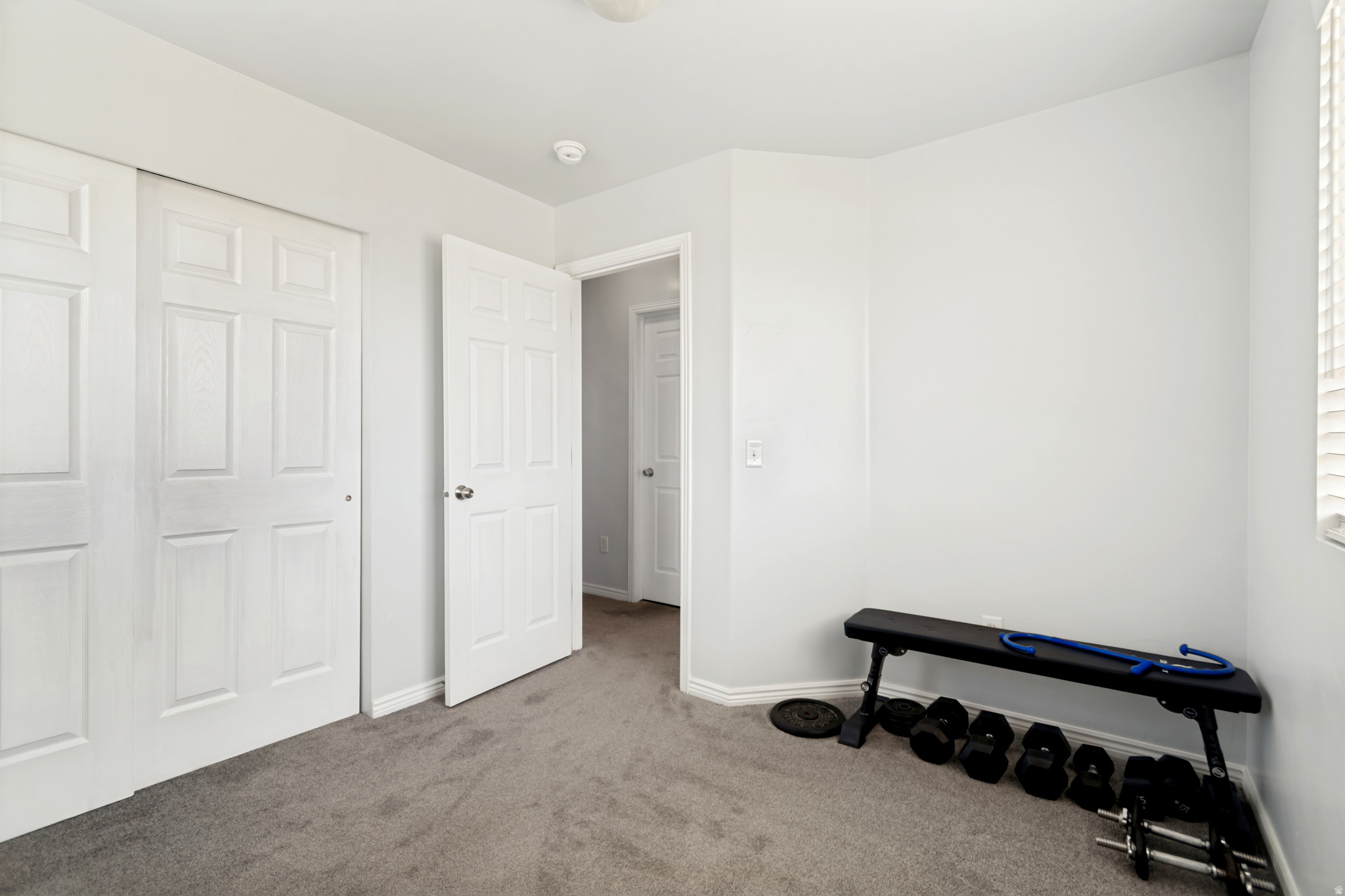 POINTE MEADOWS - Residential