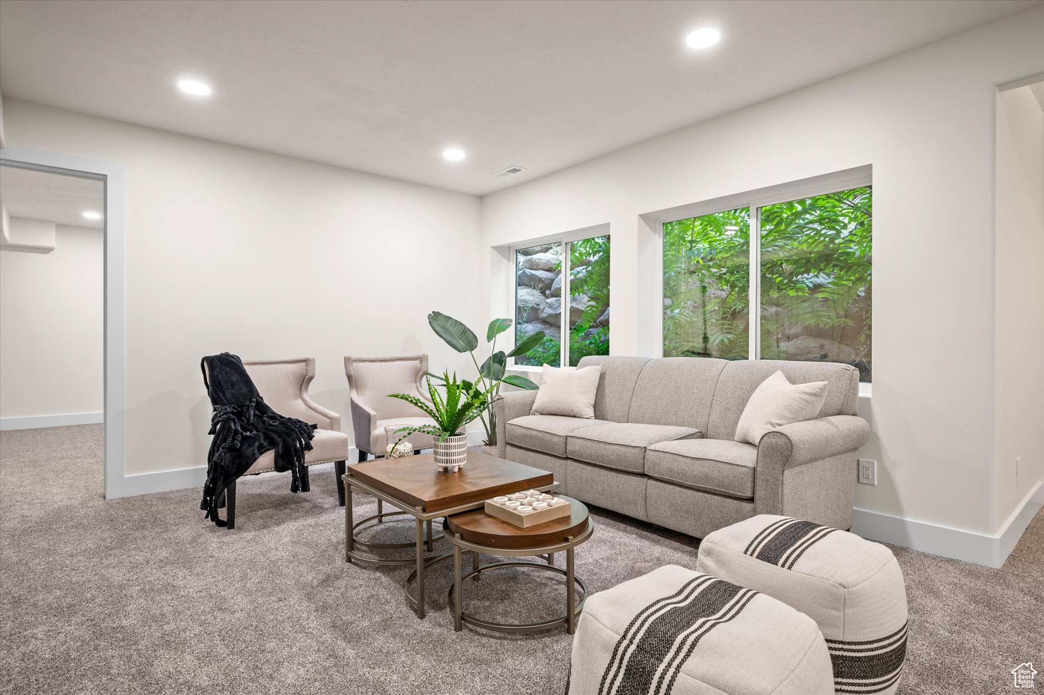 SUNCREST - THE POINT - Residential
