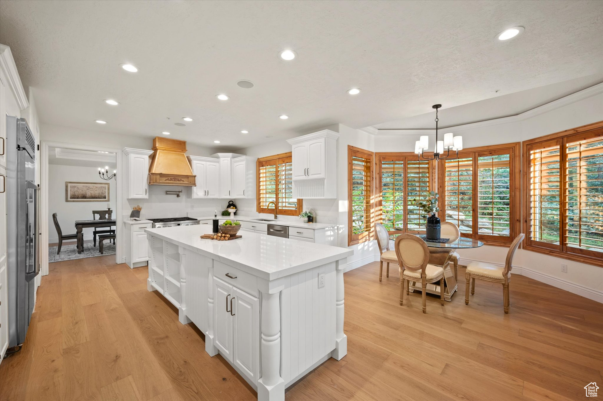 SUNCREST - THE POINT - Residential