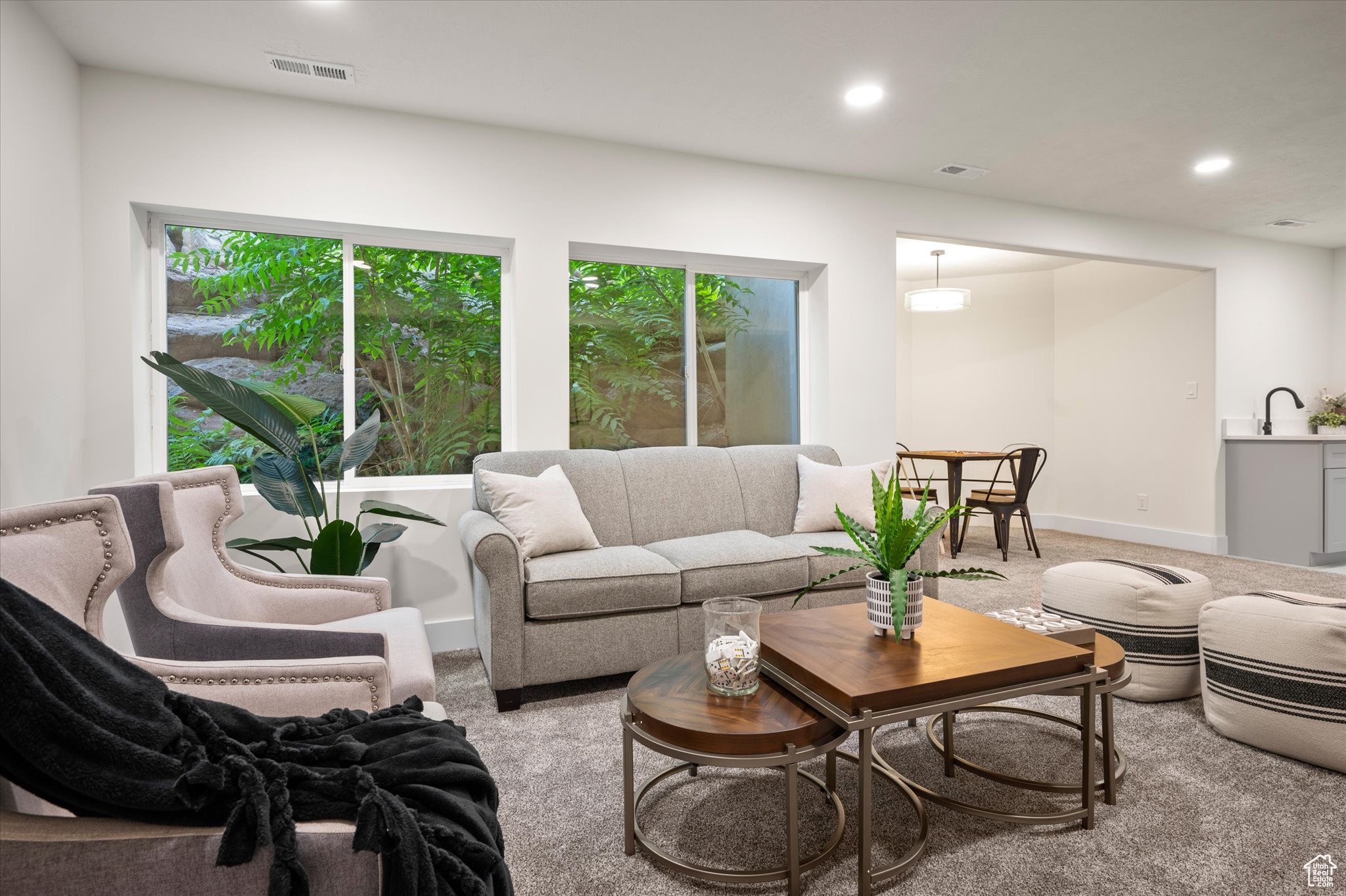 SUNCREST - THE POINT - Residential