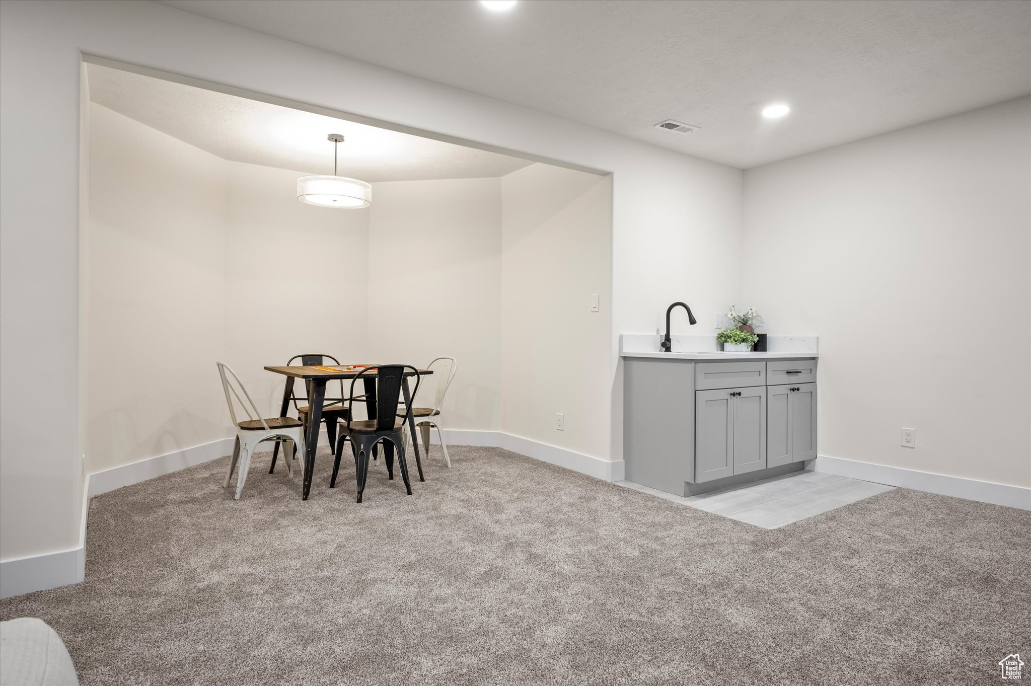 SUNCREST - THE POINT - Residential